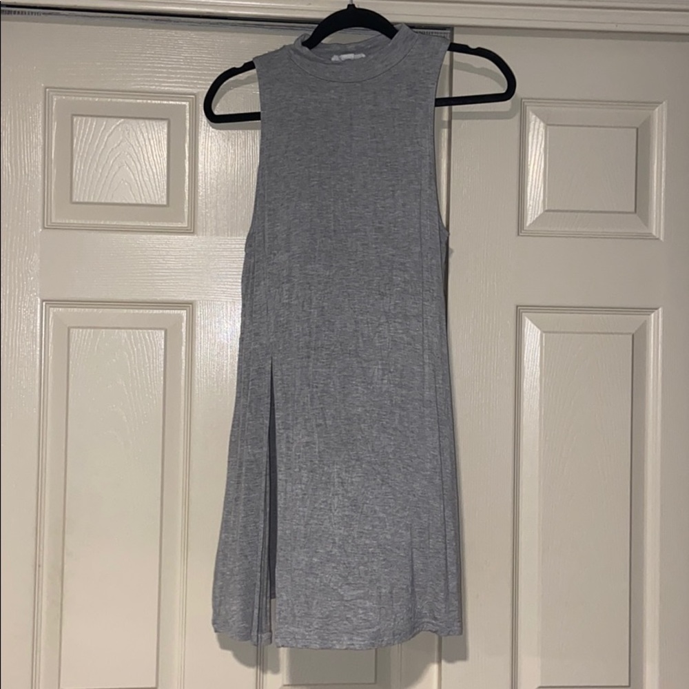 Long tank top